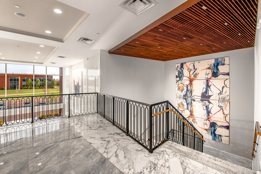 10101 Global Way, Knoxville, TN à louer - Photo de l’immeuble – Image 3 sur 12