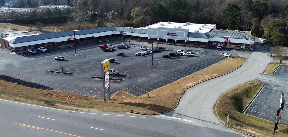620 Big A Rd, Toccoa, GA à louer - Photo principale – Image 1 sur 4