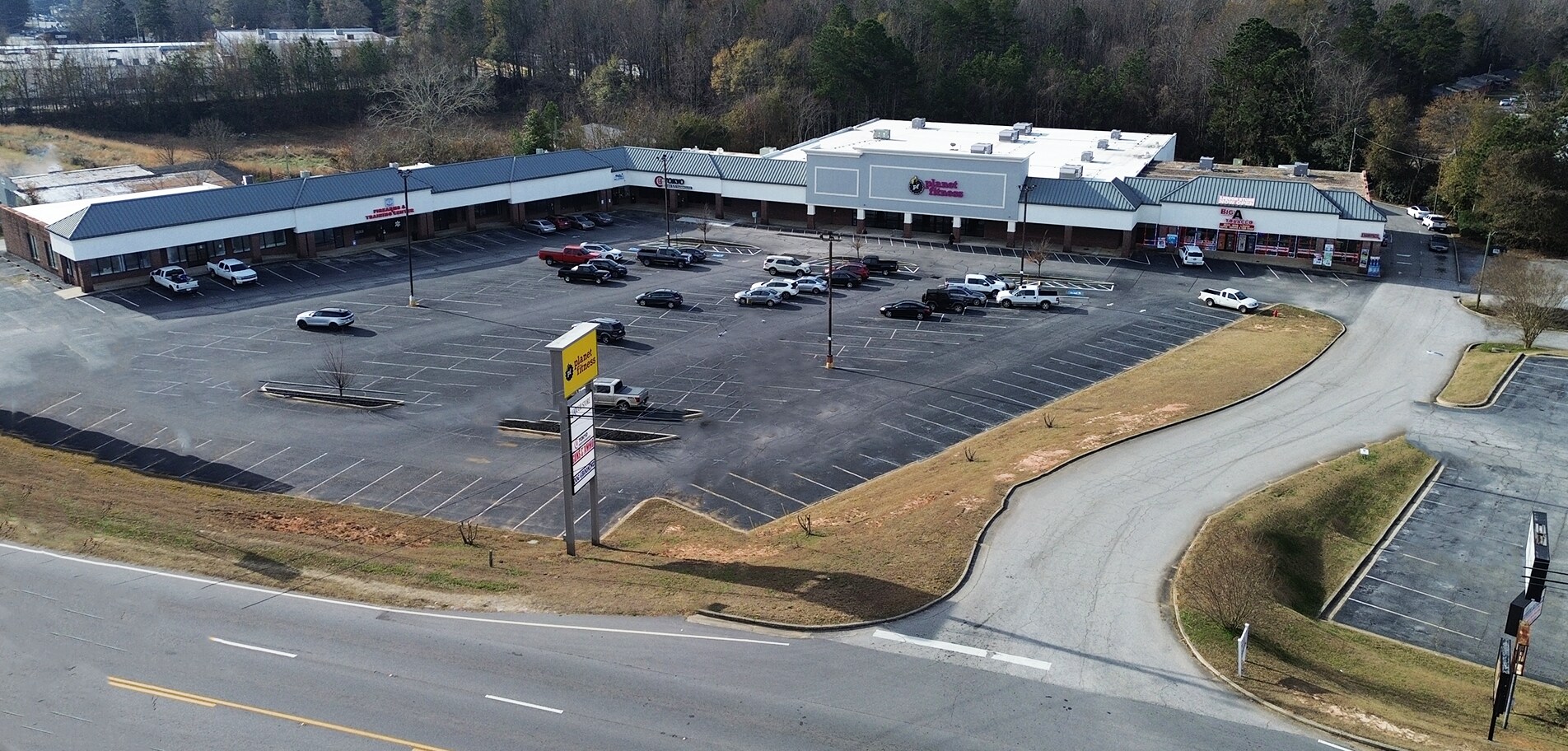 620 Big A Rd, Toccoa, GA à louer Photo principale– Image 1 sur 5