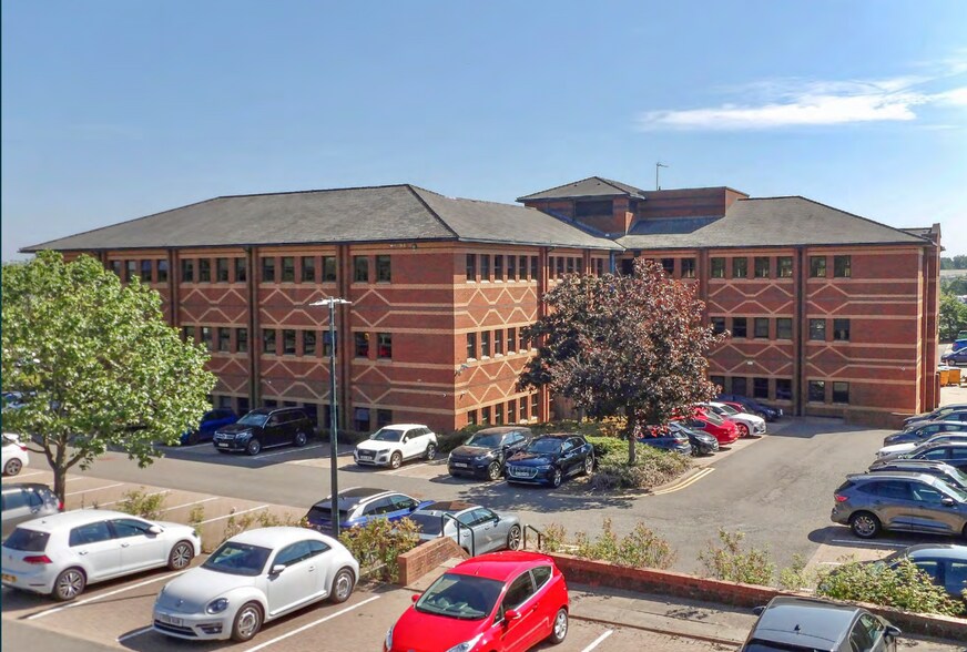 Summerhouse Rd, Northampton à vendre - Photo de l’immeuble – Image 2 sur 18