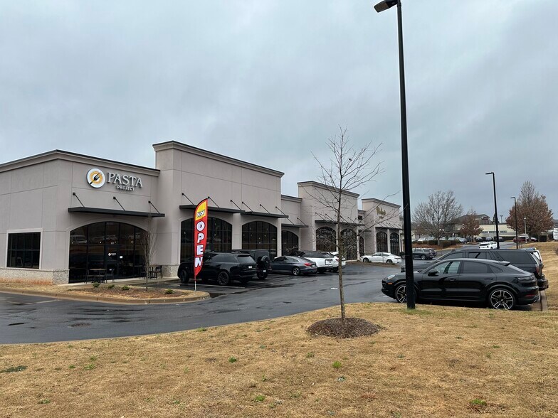 330 Scuffletown Rd, Simpsonville, SC à louer - Photo de l’immeuble – Image 1 sur 2