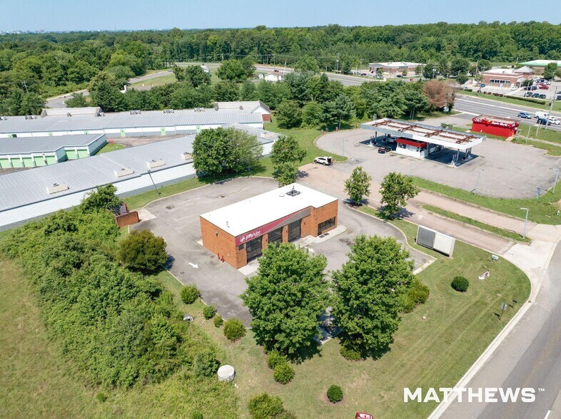 1190 Laburnum Ave, Richmond, VA à vendre - Photo de l’immeuble – Image 2 sur 3