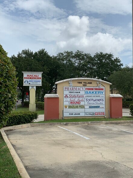 1201 State Road 535, Winter Garden, FL à louer - Photo de l’immeuble – Image 3 sur 13