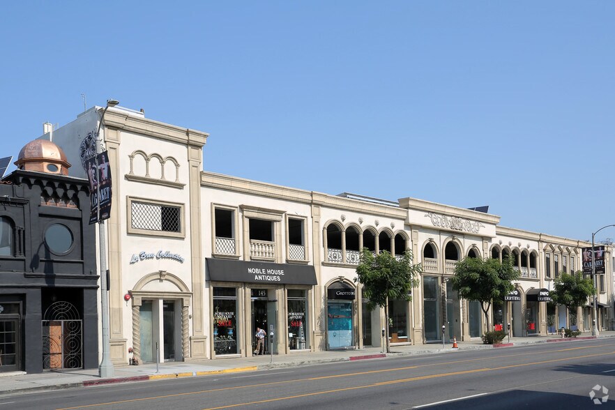 145 N La Brea Ave, Los Angeles, CA à louer - Photo de l’immeuble – Image 2 sur 2