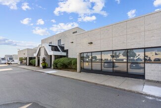 Plus de détails pour 6665 Millcreek Dr, Mississauga, ON - Industriel/Logistique à louer