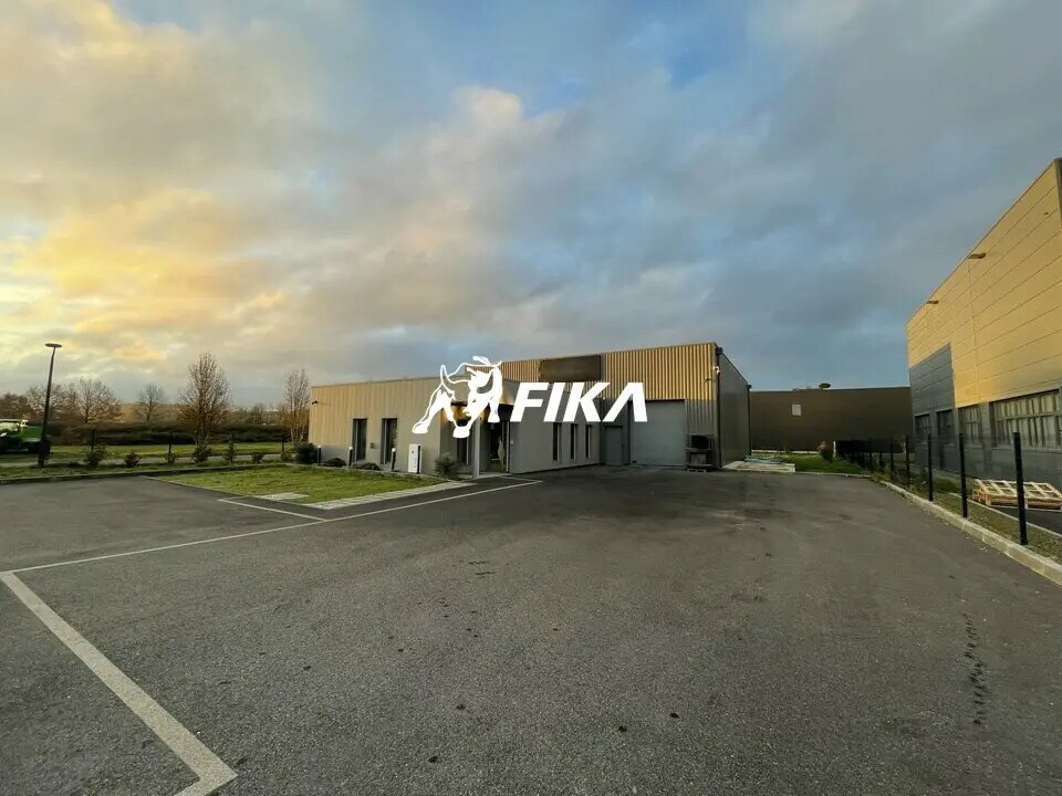 522 Rue Morhange, Deyme à louer Photo de l’immeuble– Image 1 sur 13