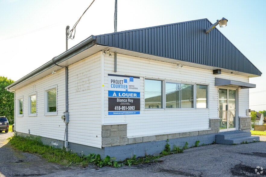 1751 Av Lapierre, Québec, QC à louer - Photo principale – Image 1 sur 2