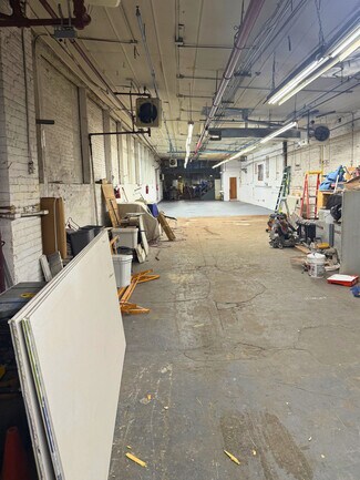 Plus de détails pour 1056 Washington Ave, Bronx, NY - Industriel/Logistique à louer