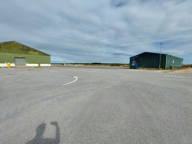Tickhill Rd, Doncaster à louer - Photo de l’immeuble – Image 2 sur 7