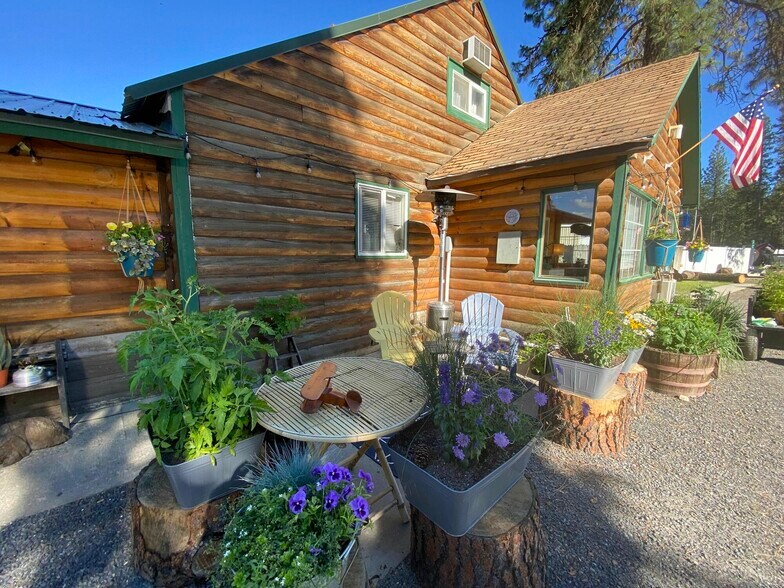 978 Highway 395 N, Kettle Falls, WA à vendre - Photo de l’immeuble – Image 3 sur 18