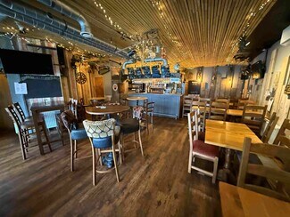 Plus de détails pour 2 Upper Marsh, Newcastle Under Lyme - Local commercial à louer