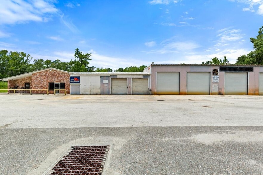 15928 County Road 108, Hilliard, FL à vendre - Photo de l’immeuble – Image 2 sur 72