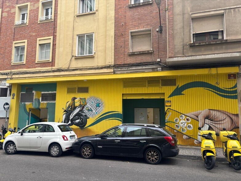 Immeuble residentiel dans Zaragoza, Zaragoza à vendre - Photo de l’immeuble – Image 1 sur 4