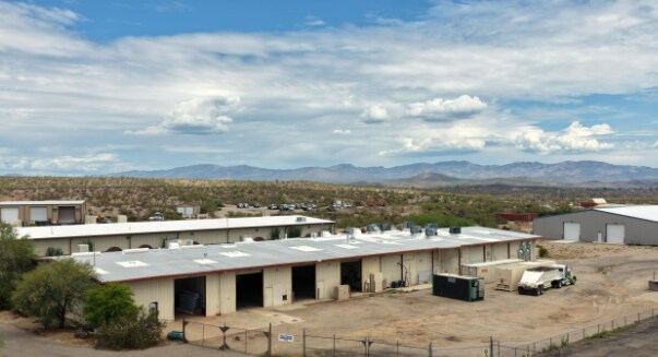 3550 N Sabin Brown Rd, Wickenburg, AZ à vendre - Photo de l’immeuble – Image 2 sur 16