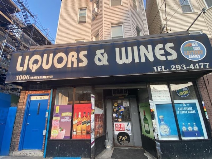1006 Ogden Ave, Bronx, NY à louer - Photo de l’immeuble – Image 2 sur 17