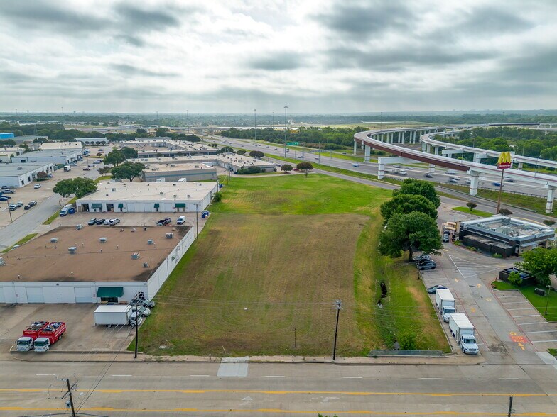 2805 Handley Ederville Rd, Richland Hills, TX à vendre - Photo de l’immeuble – Image 2 sur 5