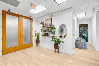 5950 fairview Rd, Charlotte, NC à louer Photo intérieure– Image 2 sur 6