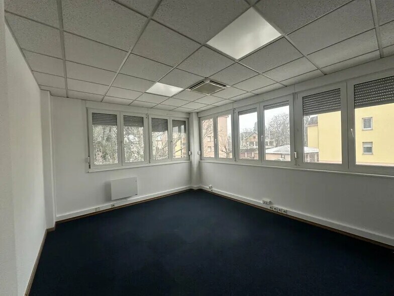 Bureau dans Sélestat à louer - Photo de l’immeuble – Image 2 sur 7