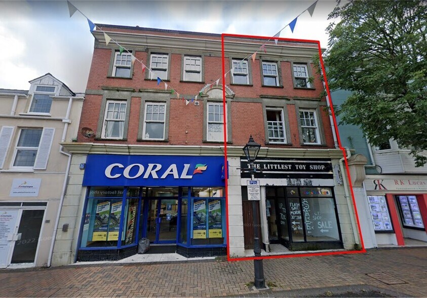 65-67 Charles St, Milford Haven à louer - Photo de l’immeuble – Image 2 sur 5
