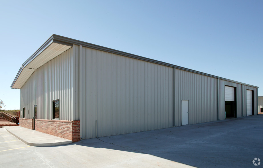 1265 N Air Depot Blvd, Midwest City, OK à louer - Photo de l’immeuble – Image 3 sur 8