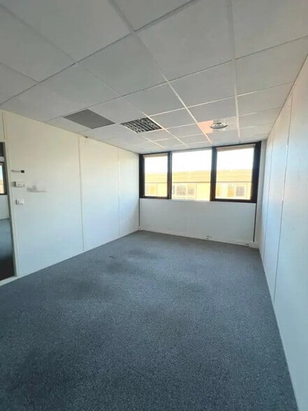 Bureau dans Labège à louer - Photo de l’immeuble – Image 2 sur 5
