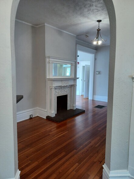 1830 N Pearl St, Jacksonville, FL à louer - Photo de l’immeuble – Image 3 sur 20