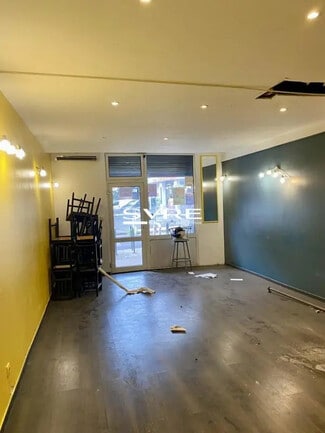 Plus de détails pour Local commercial à louer