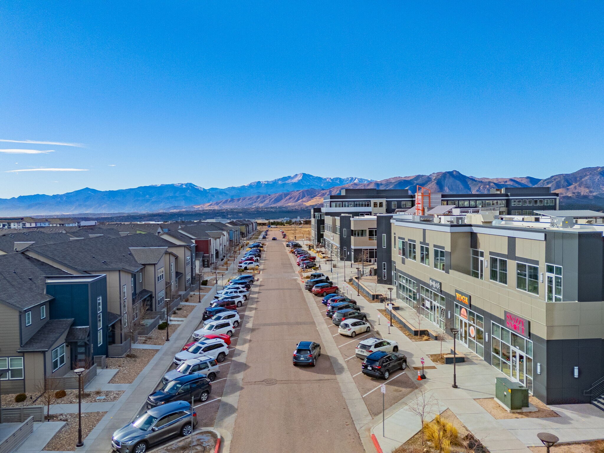 1808 Spring Water Pt, Colorado Springs, CO à louer Photo de l’immeuble– Image 1 sur 15