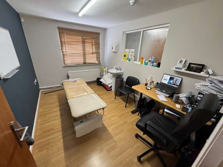 13B Antrim St, Lisburn à louer - Photo de l’immeuble – Image 2 sur 4