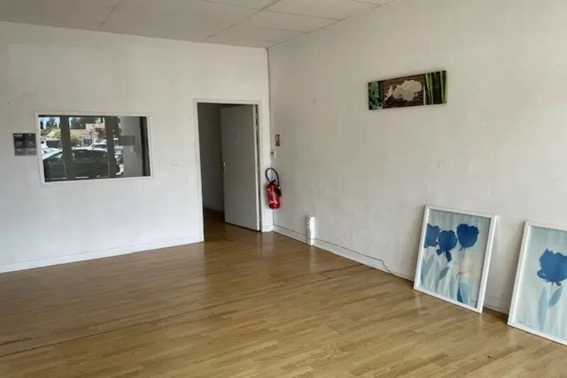 Bureau dans Béziers à louer - Photo de l’immeuble – Image 2 sur 7