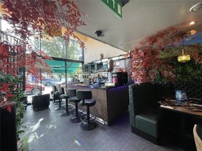 107 Hamlet Court Rd, Westcliff On Sea à louer Photo intérieure– Image 2 sur 12