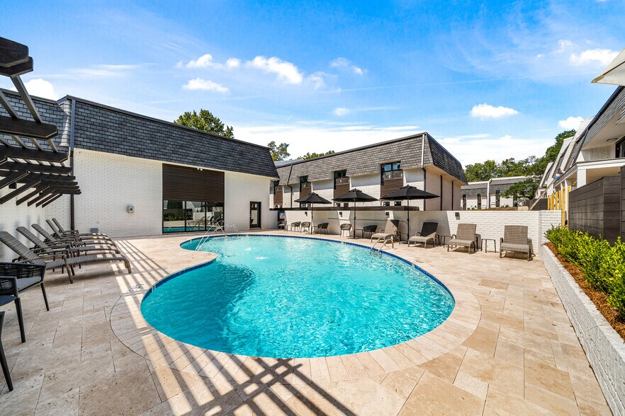 3655 Old Shell Rd, Mobile, AL à vendre - Photo de l’immeuble – Image 3 sur 12