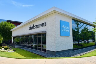 Plus de détails pour 1105 Hammond Dr NE, Sandy Springs, GA - Local commercial à vendre