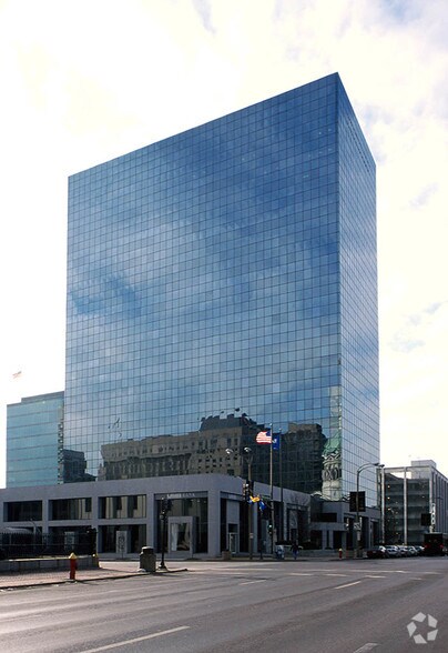 10 S Broadway, Saint Louis, MO à louer - Photo de l’immeuble – Image 2 sur 10