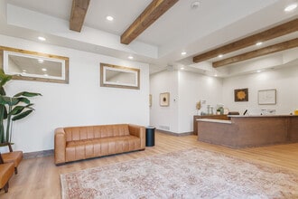 3210 27th St W, Williston, ND à louer Photo intérieure– Image 1 sur 13