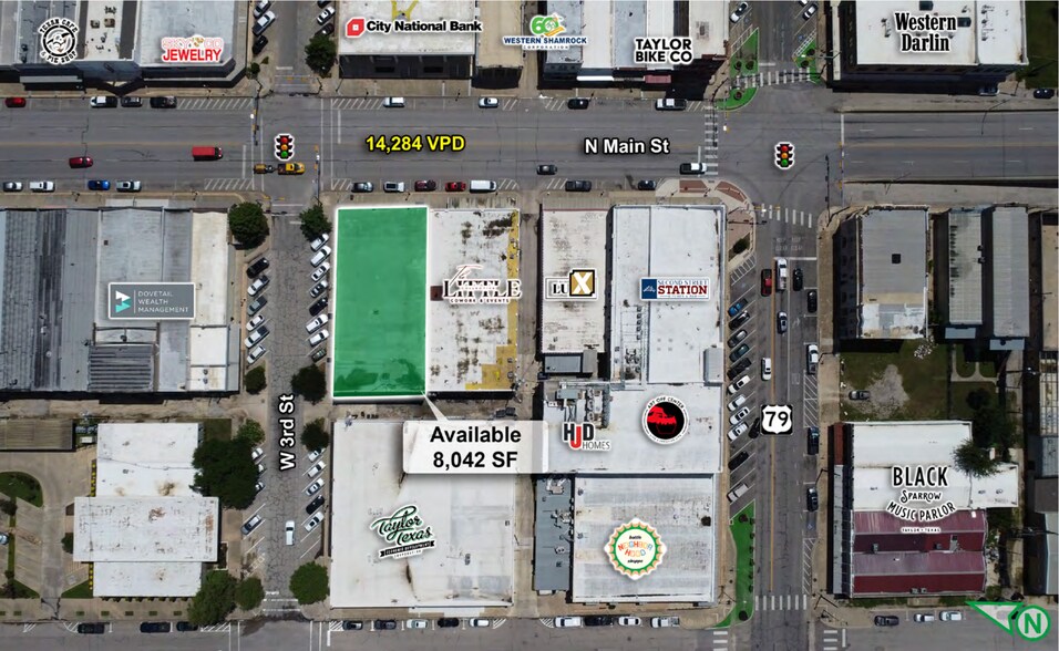 219-221 N Main St, Taylor, TX à louer - Photo de l’immeuble – Image 2 sur 7