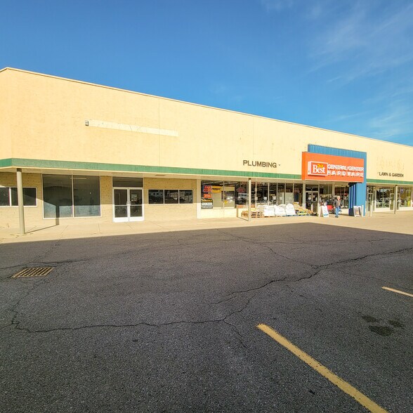 601-637 Central Ctr, Chillicothe, OH à louer - Photo de l’immeuble – Image 3 sur 7