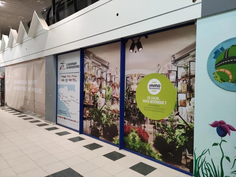 Local commercial dans Ploeren à louer - Hall d’entrée – Image 3 sur 3