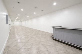 1440 Fulton St, Brooklyn, NY à louer Photo intérieure– Image 1 sur 5