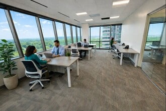 1 Tower Center Blvd, East Brunswick, NJ à louer Photo intérieure– Image 1 sur 2