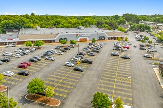 Plus de détails pour 238-310 Grove St, Braintree, MA - Local commercial à louer