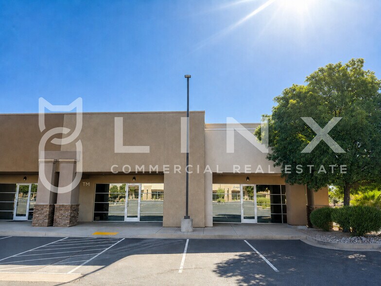 1664 S Dixie Dr, St George, UT à louer - Photo de l’immeuble – Image 3 sur 5