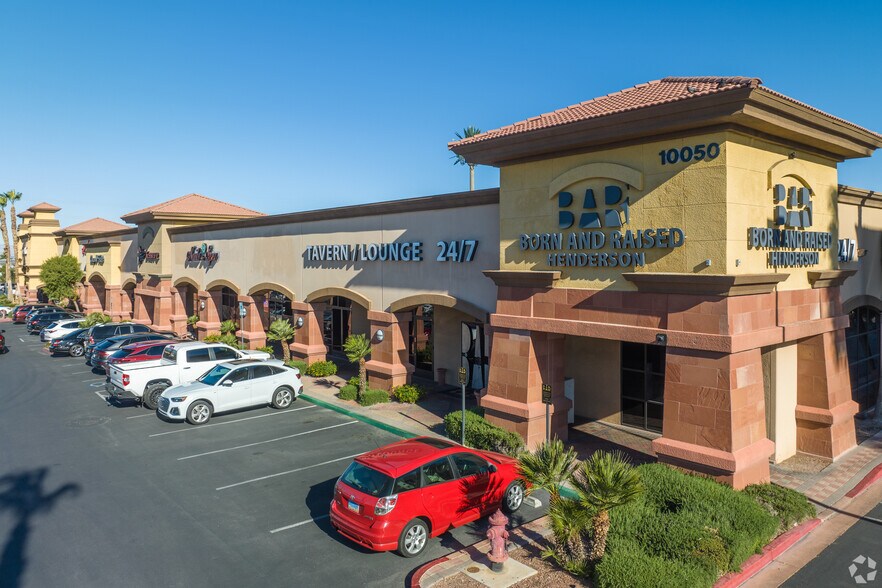 10050 S Eastern Ave, Henderson, NV à louer - Photo de l’immeuble – Image 3 sur 16