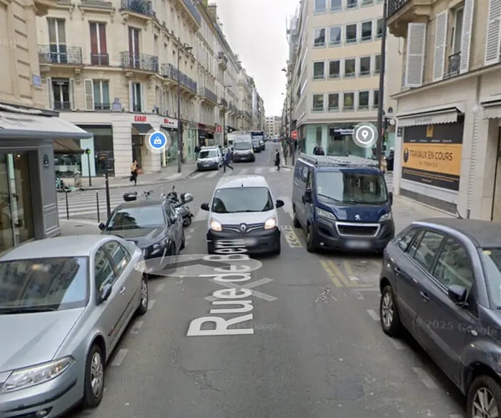 Local commercial dans Paris à louer - Photo de l’immeuble – Image 1 sur 3