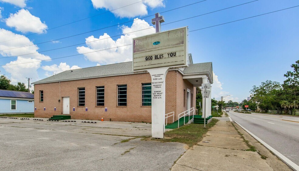 900 W Cervantes St, Pensacola, FL à vendre - Photo de l’immeuble – Image 3 sur 16