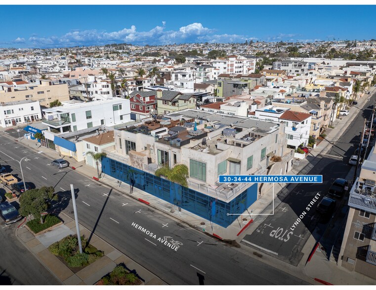 30, 34, 44 Hermosa Ave, Hermosa Beach, CA à louer - Photo principale – Image 1 sur 26