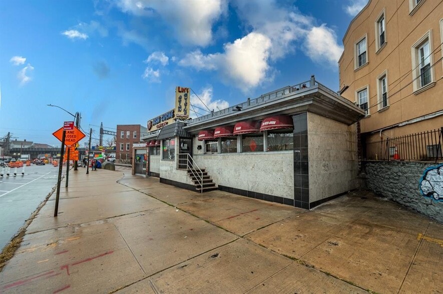 1506 Bronxdale Ave, Bronx, NY à vendre - Photo de l’immeuble – Image 2 sur 10