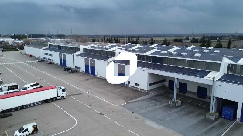 Industriel/Logistique dans Nîmes à louer - Photo de l’immeuble – Image 1 sur 17