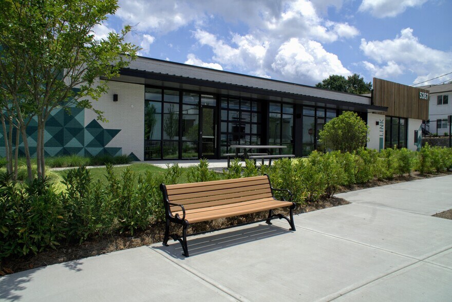 5367 New Peachtree Rd, Chamblee, GA à louer - Photo de l’immeuble – Image 2 sur 10