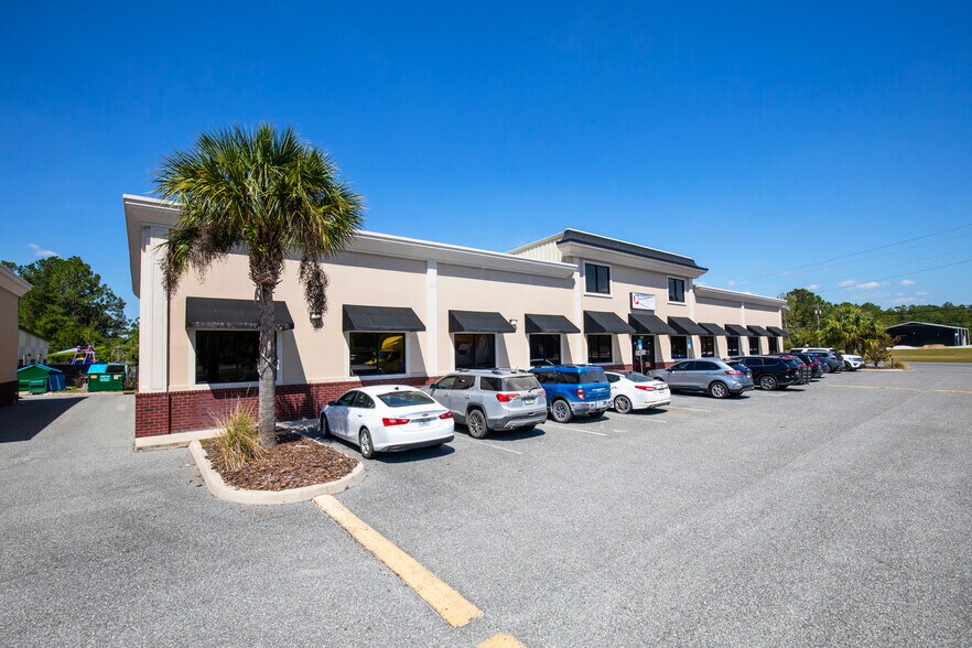 1211 SW Bascom Norris Dr, Lake City, FL à vendre - Photo de l’immeuble – Image 1 sur 13
